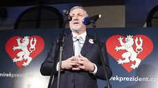 Mirek Topolánek ve svém volebním tábu v Praze. (13. ledna 2018)