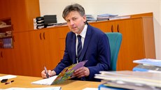 Ladislav Šolc pochází z Českých Budějovic. Ladislav Šolc pochází z Českých Budějovic.