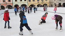 V Pelhřimově se bruslí v centru města. Radnice nechala přímo na Masarykovo... V Pelhřimově se bruslí v centru města. Radnice nechala přímo na Masarykovo...