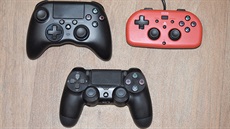 Vlevo nahoře HORI Onyx Wireless Controller, vpravo nahoře HORI Wired Mini, dole... Vlevo nahoře HORI Onyx Wireless Controller, vpravo nahoře HORI Wired Mini, dole...