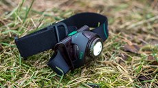 Čelovka LEDLenser MH6 nabízí bohatou paletu funkcí v malém a lehkém balení. Čelovka LEDLenser MH6 nabízí bohatou paletu funkcí v malém a lehkém balení.