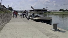 Přístaviště na řece Moravě v Uherském Hradišti je součástí turistické trasy... Přístaviště na řece Moravě v Uherském Hradišti je součástí turistické trasy...