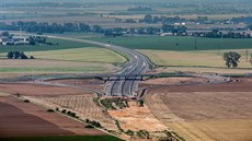 Dálnice D11 od léta 2017 končí u hradecké čtvrti Kukleny. Dálnice D11 od léta 2017 končí u hradecké čtvrti Kukleny.