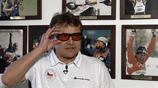 SPECIÁLNÍ BRÝLE PRO KOREU. K olympijské aklimatizaci mají přispět i brýle... SPECIÁLNÍ BRÝLE PRO KOREU. K olympijské aklimatizaci mají přispět i brýle...