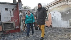 Z jejich domu je spáleniště. Pro manžele Řeřichovy je stále velmi bolestné... Z jejich domu je spáleniště. Pro manžele Řeřichovy je stále velmi bolestné...
