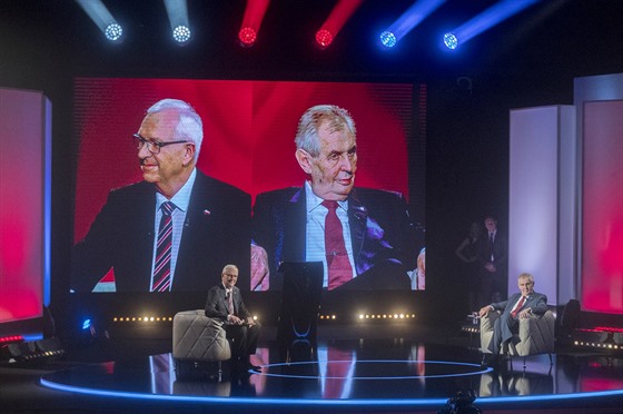 Rivalové. Kandidáti na prezidenta Jií Draho a Milo Zeman. Schváln, kdo z...