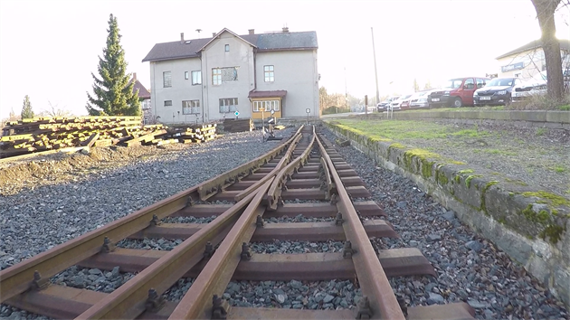 Budova úzkorozchodného nádraží ve Frýdlantu v Čechách (2018).
50.9195161N, 15.0735386E