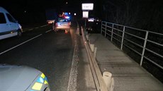 Opilá řidička narazila u Černožic do svodidel (26.1.2018). Opilá řidička narazila u Černožic do svodidel (26.1.2018).