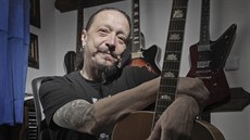 Míša Leicht, frontman bluegrassové kapely Cop. Legendární plzeňská skupina... Míša Leicht, frontman bluegrassové kapely Cop. Legendární plzeňská skupina...