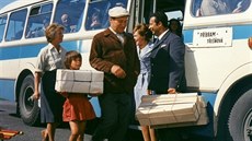 Mahulena Bočanová, Josef Větrovec, Jiřina Bohdalová a Vladimír Menšík v seriálu... Mahulena Bočanová, Josef Větrovec, Jiřina Bohdalová a Vladimír Menšík v seriálu...