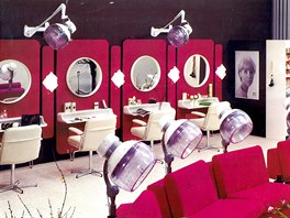 Kadenický salon designerské spolenosti Welonda z roku 1974
