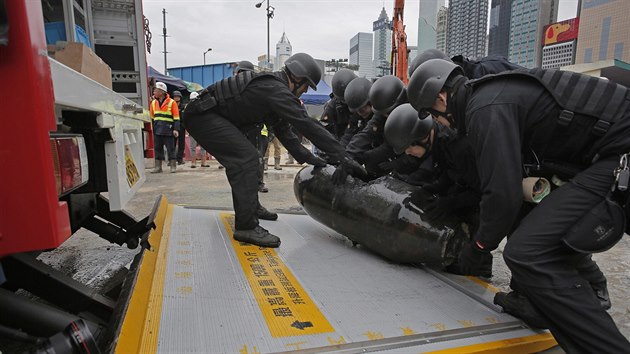 V Hong Kongu nali nevybuchlou bombu z druh svtov vlky. (3. nora 2018)