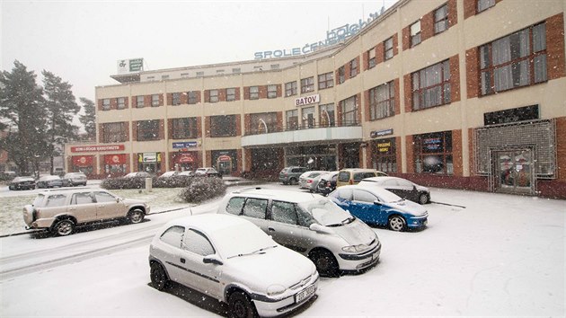 Funkcionalistická stavba Společenského domu je nejvýznamnější památkou v Otrokovicích.