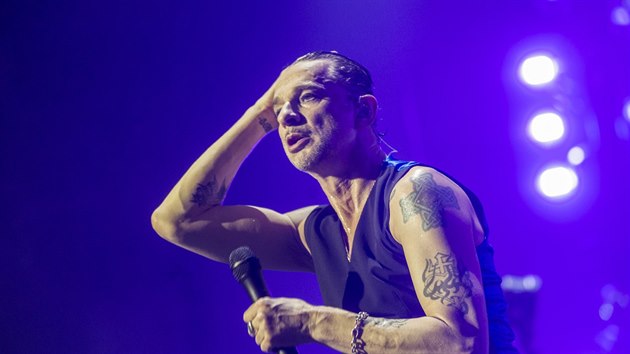 Zbr ze zimnho praskho koncertu Depeche Mode v rmci turn Global Spirit Tour (31. ledna 2018)