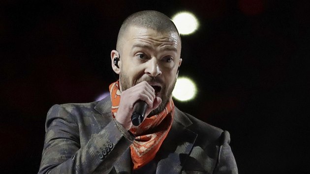 Zpvk Justin Timberlake byl hlavn hvzdou vystoupen bhem pestvky Super Bowlu. (2018)