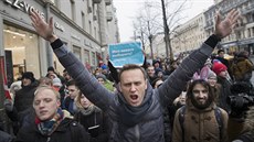 Alexej Navalnyj na moskevské demonstraci za bojkot prezidentských voleb (28.... Alexej Navalnyj na moskevské demonstraci za bojkot prezidentských voleb (28....