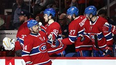 Montrealský Tomá Plekanec oslavuje gól do sít Ottawy.