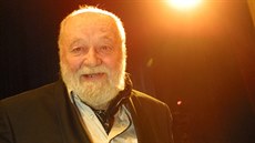 V březnu 2002 Lubor Tokoš převzal divadelní Cenu Thálie za celoživotní... V březnu 2002 Lubor Tokoš převzal divadelní Cenu Thálie za celoživotní...