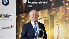 Mario Vlček s oceněním pro EY Podnikatele roku Jihočeského kraje Mario Vlček s oceněním pro EY Podnikatele roku Jihočeského kraje