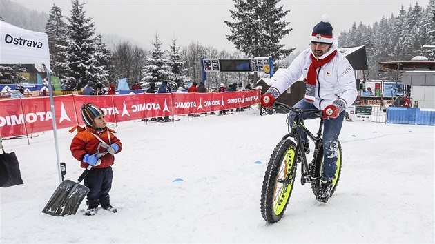 KLOUE TO. Olympijský festival v Ostrav navtívil také dvojnásobný mistr svta...