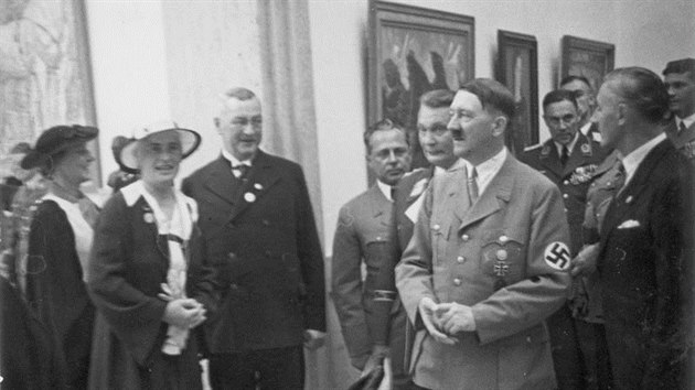 Adolf Hitler a Hermann Gring na vstav nmeckho umn