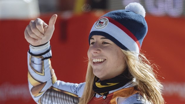 esk lyaka Ester Ledeck v cli olympijskho superobho slalomu, ve kterm vybojovala senzan zlatou medaili. (17. nora 2018)