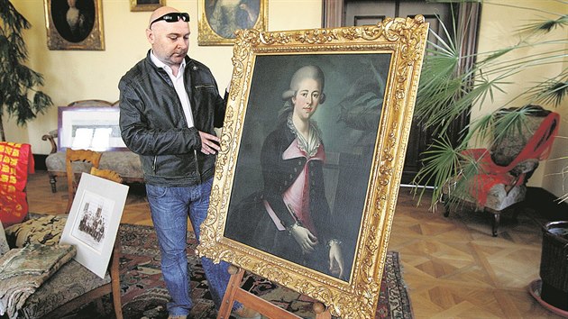 Kasteln kunnskho zmku Jaroslav Zezulk s portrtem mlad hrabnky Marie Walburgy