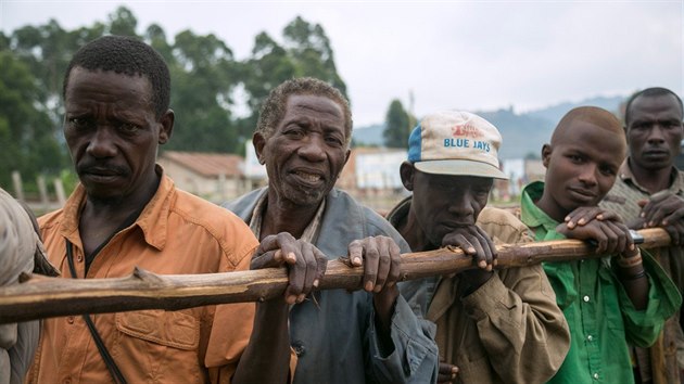 V poslednch tdnech kvli krvavm bojm mezi farmi uprchly z Demokratick republiky Kongo desetitisce lid. Utkaj pedevm do sousedn Ugandy. (24. ledna 2018)