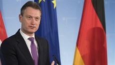 Dnes už bývalý nizozemský ministr zahraničí Halbe Zijlstra (16.11.2017) Dnes už bývalý nizozemský ministr zahraničí Halbe Zijlstra (16.11.2017)