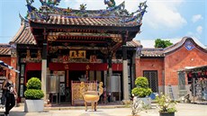 Snake Temple v malajsijském Penangu byl postaven před 160 lety. Snake Temple v malajsijském Penangu byl postaven před 160 lety.