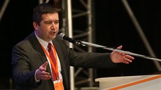 Novým předsedou ČSSD se stal Jan Hamáček, delegáti ho do čela strany zvolili na... Novým předsedou ČSSD se stal Jan Hamáček, delegáti ho do čela strany zvolili na...
