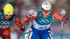 eská bkyn Barbora Havlíková ve skiatlonovém závodu na 15 kilometr v...