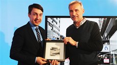 V Rozstřelu spolu diskutují Ondřej Mirovský, člen výboru pro dopravu hlavního... V Rozstřelu spolu diskutují Ondřej Mirovský, člen výboru pro dopravu hlavního...