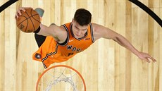 Bogdan Bogdanovič vedl mladíky Výběru světa k exhibičnímu triumfu nad nadějemi... Bogdan Bogdanovič vedl mladíky Výběru světa k exhibičnímu triumfu nad nadějemi...