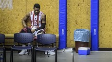 Pardubický basketbalista Brandon Spearman se v pohárovém finále zranil.