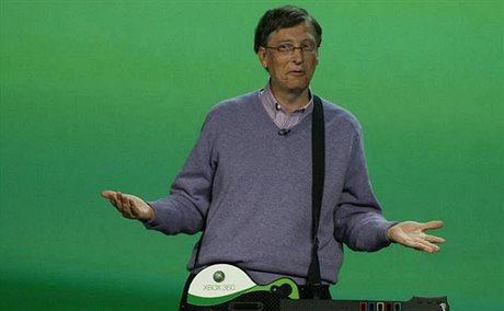 Bill Gates dlá pro charitu mnoho.