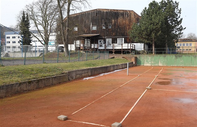 Zimní stadion v Ústí nad Labem a stará hala vedle nj.