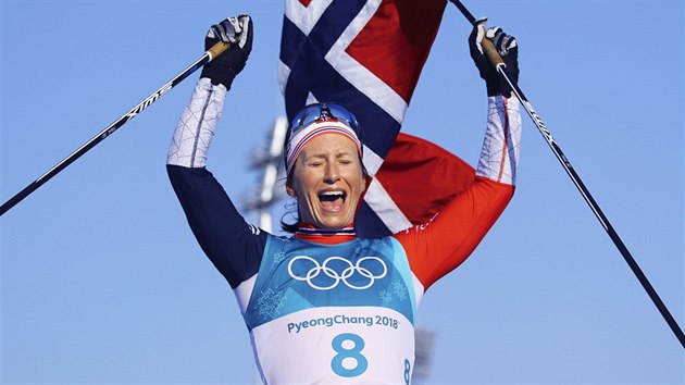 POSLEDNÍ ZLATO ZOH. Norská běžkyně Marit Björgenová v cíli olympijského závodu... POSLEDNÍ ZLATO ZOH. Norská běžkyně Marit Björgenová v cíli olympijského závodu...