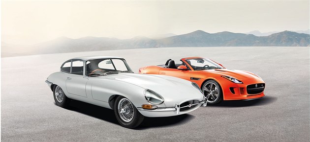 Krásní veteráni i nejnovější sporťák. Britský Jaguar je poprvé v Plzni Krásní veteráni i nejnovější sporťák. Britský Jaguar je poprvé v Plzni