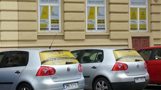 Měníme sny o bydlení ve skutečnost - čelní pohled na kancelář Měníme sny o bydlení ve skutečnost - čelní pohled na kancelář