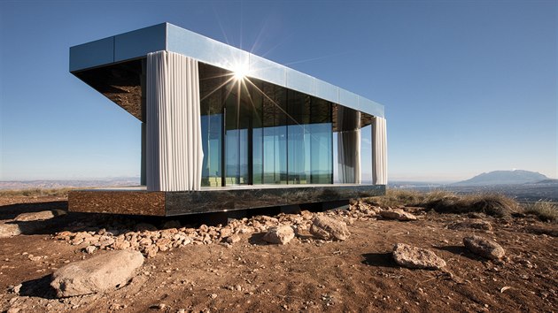 Sklenn dm La Casa del Desierto stoj v pouti Gorafe v provincii Granada ve panlsku, v jednom z klimaticky nejdrsnjch mst Evropy.