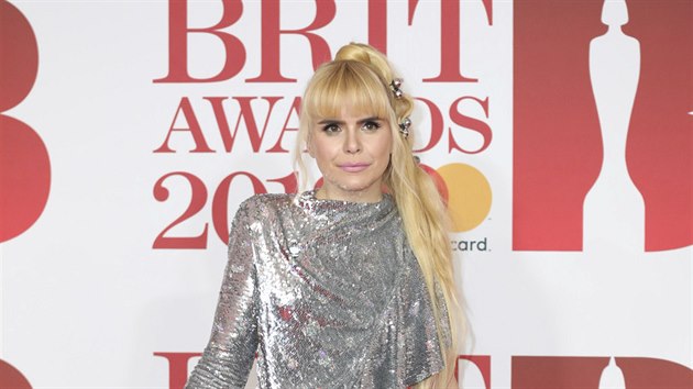 Zpvaka Paloma Faith na Brit Awards (Londn, 21. nora 2018)