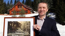 Pavel Molnár, provozovatel areálu u Městského rybníka v Jáchymově, ukazuje... Pavel Molnár, provozovatel areálu u Městského rybníka v Jáchymově, ukazuje...
