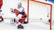 Pavel Francouz práv inkasuje první gól ve tvrtfinále olympiády s USA