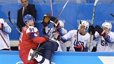Tomáš Kundrátek a povedený hit na amerického soupeře. Tomáš Kundrátek a povedený hit na amerického soupeře.
