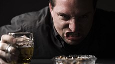 Násilí si s alkoholem rozumí. A teď už na to máme i vědecké, empirické důkazy. Násilí si s alkoholem rozumí. A teď už na to máme i vědecké, empirické důkazy.