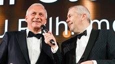Titul EY Podnikatel roku 2017 získal Lubomír Stoklásek, majitel firmy Agrostroj... Titul EY Podnikatel roku 2017 získal Lubomír Stoklásek, majitel firmy Agrostroj...
