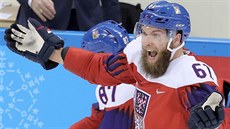 Český hokejista Adam Polášek při olympijském semifinále proti Rusku. (23. února... Český hokejista Adam Polášek při olympijském semifinále proti Rusku. (23. února...