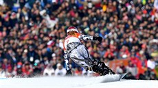 FINÁLE. Česká snowboardistka Ester Ledecká při finálové jízdě v olympijském... FINÁLE. Česká snowboardistka Ester Ledecká při finálové jízdě v olympijském...