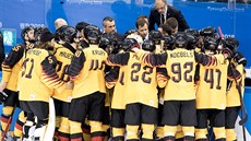 SENZAČNÍ STŘÍBRO. Němečtí hokejisté prohráli v olympijském finále proti Rusku.... SENZAČNÍ STŘÍBRO. Němečtí hokejisté prohráli v olympijském finále proti Rusku....